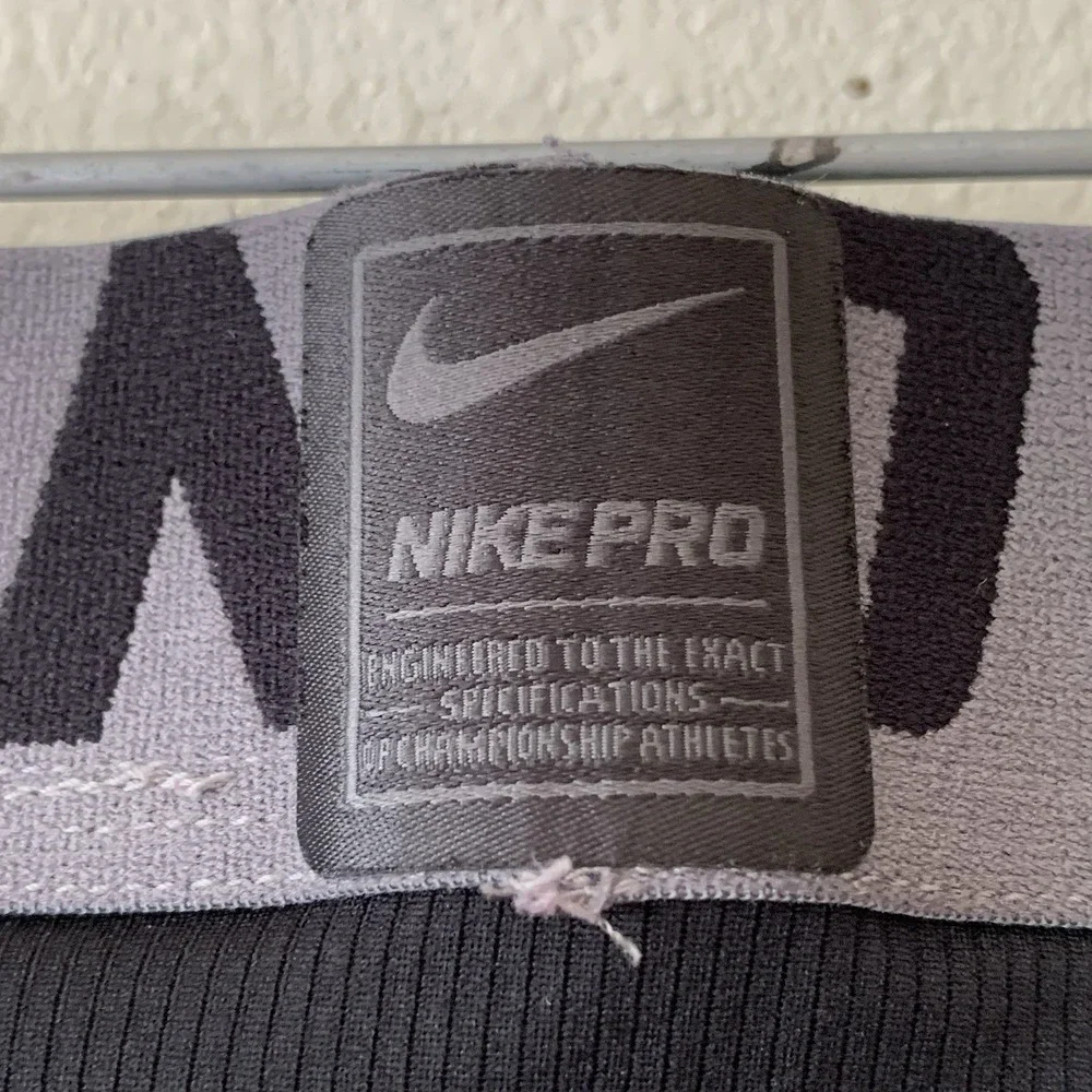 Nike Pro Big Kids Graphic Tights Base Layer Black Medium BV3521-010